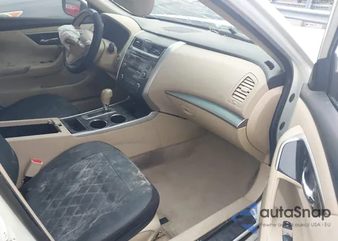 2015 Nissan Altima 2.5 S from USA, damaged, VIN 1N4AL3AP3FC596632